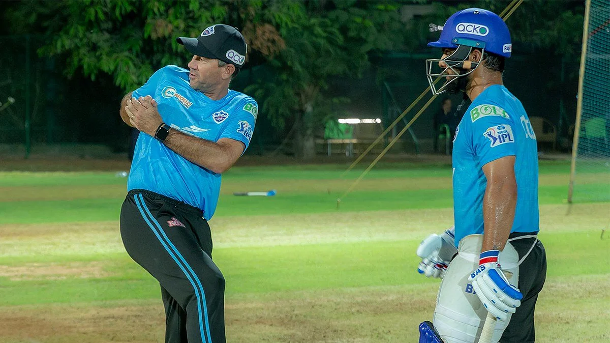 IPL: দিল্লি শিবিরে করোনা ভাইরাসের হানা, ম্যাচ সরলো মুম্বাইতে