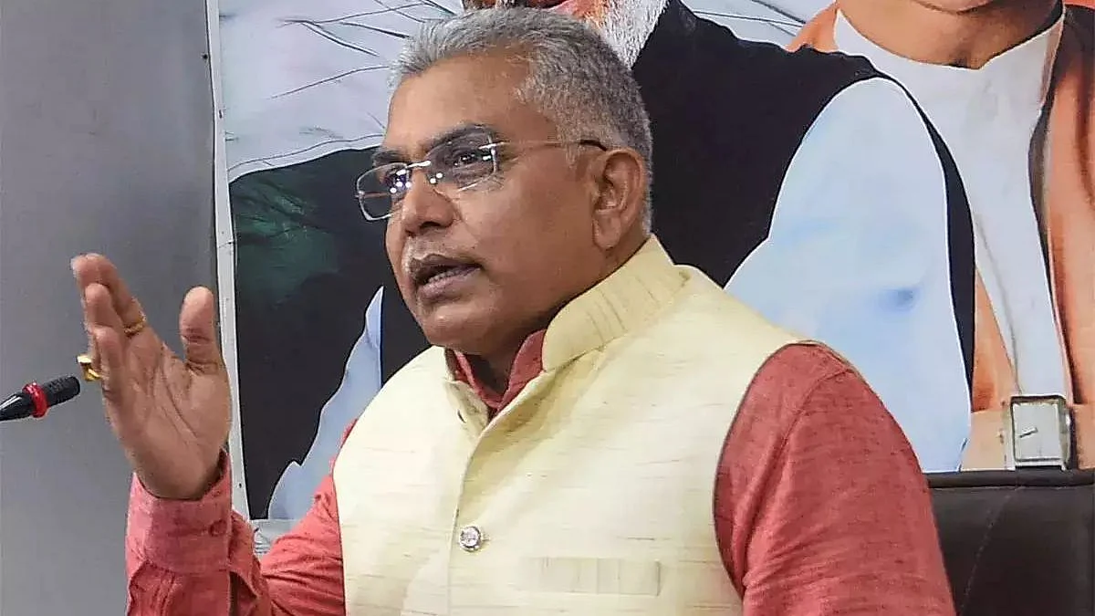 আন্দোলন না করলে করলে মানুষ আমাদের প্রধান বিরোধী রাখবে কেনো? - দলীয় নেতৃত্বের বিরুদ্ধে সরব দিলীপ ঘোষ