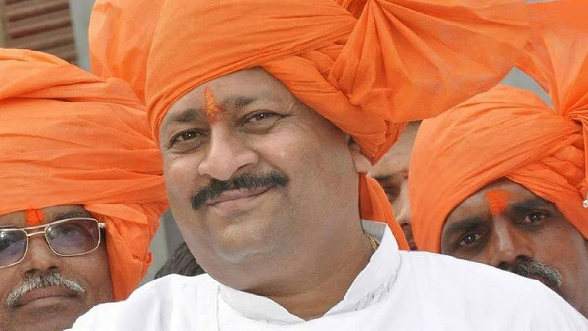 Karnataka: ২৫০০ কোটির বিনিময়ে মুখ্যমন্ত্রীত্বের প্রস্তাব - বিজেপি বিধায়কের অভিযোগে উত্তাল কর্ণাটক