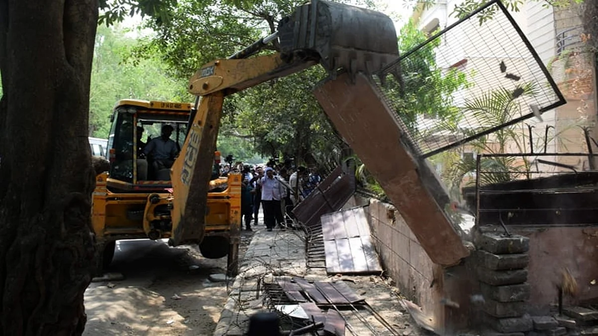 Delhi: আবার বুলডোজার অভিযান, মোতায়েন বিপুল সংখ্যক আধাসেনা ও পুলিশ