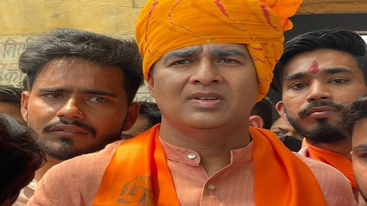 Sangeet Som: জ্ঞানবাপী মসজিদ প্রসঙ্গে বাবরির উদাহরণ, ফের আপত্তিকর মন্তব্য বিজেপি নেতা সঙ্গীত সোমের