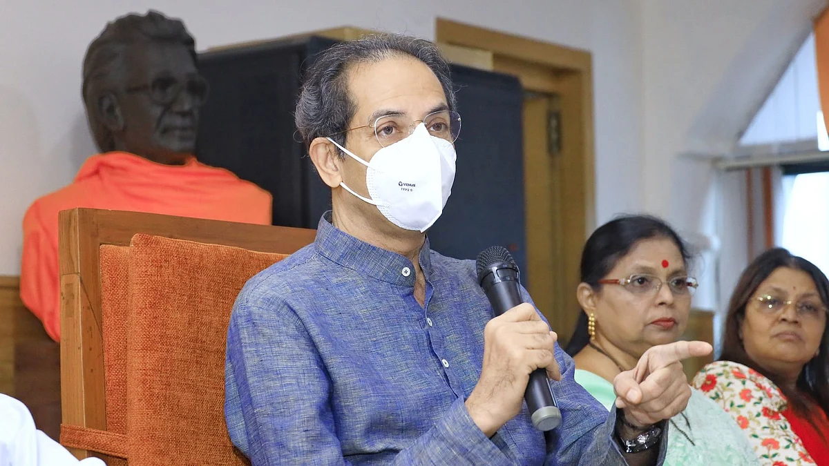 শুক্রবার দলীয় সভায় উদ্ধব ঠাকরে