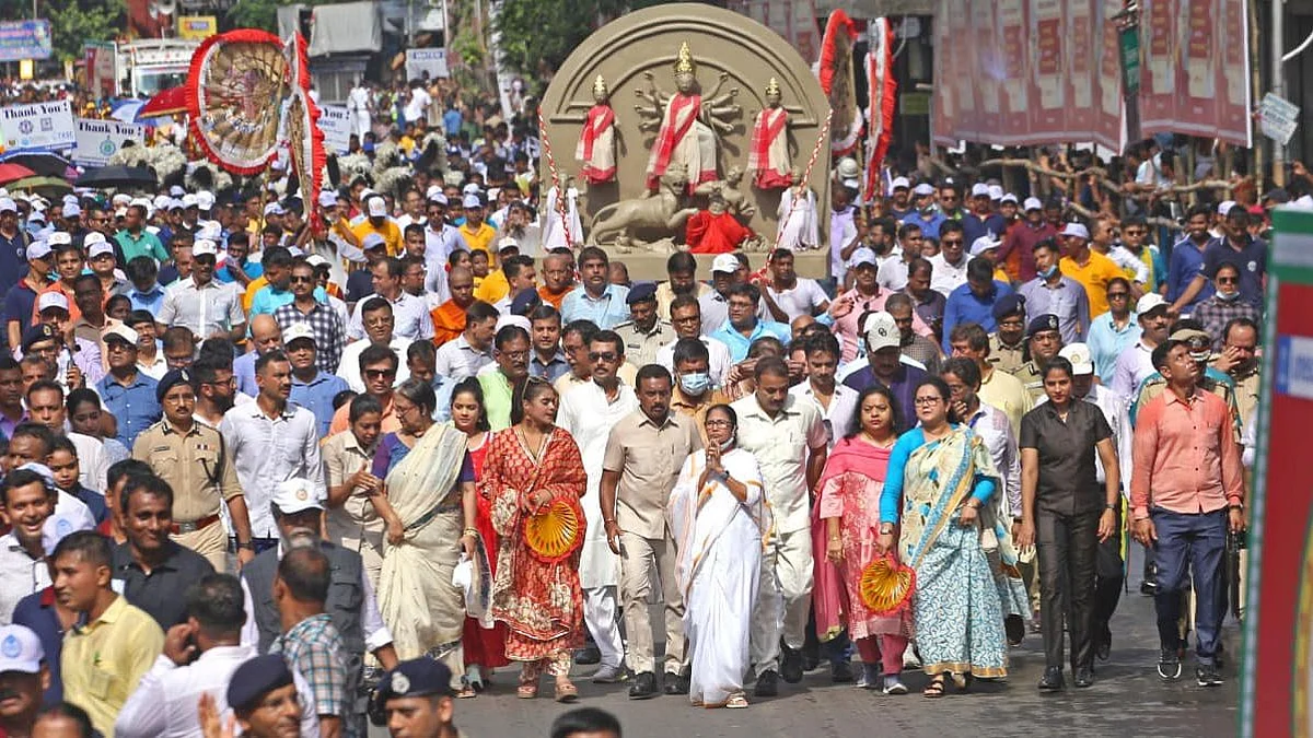 ইউনেস্কোর কালচারাল হেরিটেজ ট্যাগ প্রাপ্তিতে কলকাতায় মিছিল
