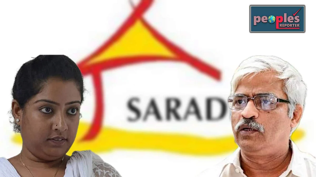 সারদা কাণ্ডে সুজন চক্রবর্তীর বিরুদ্ধে বয়ান দিতে দেবযানী মুখার্জীকে চাপ দিচ্ছে CID