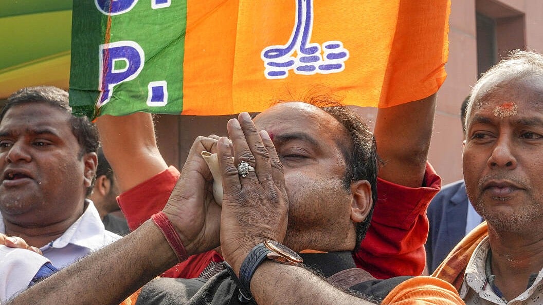 Assembly Election Result: ಗೆಲುವಿನ ಶ್ರೇಯ ಪ್ರಧಾನಿ ಮೋದಿಗೆ; BJP ನಾಯಕರ ಹರ್ಷ - Vimarsana News