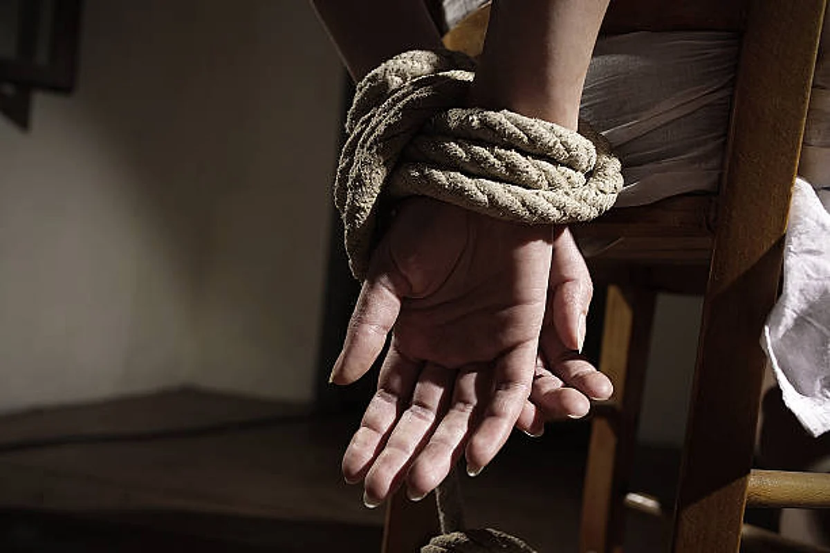 Guwahati: 8 Held For Extortion From Local Sellers In Kahilipara