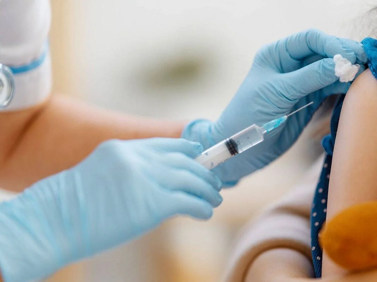 2.6L Vaccine Doses administered on 1st Day to Children between 12-14 Yrs