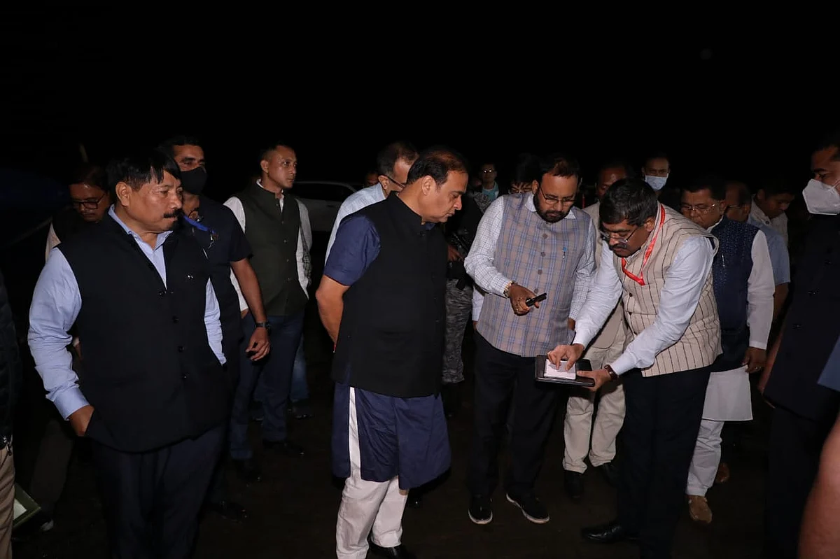 Dibrugarh: Assam CM Reviews Preparations ahead of PM Modi’s Visit
