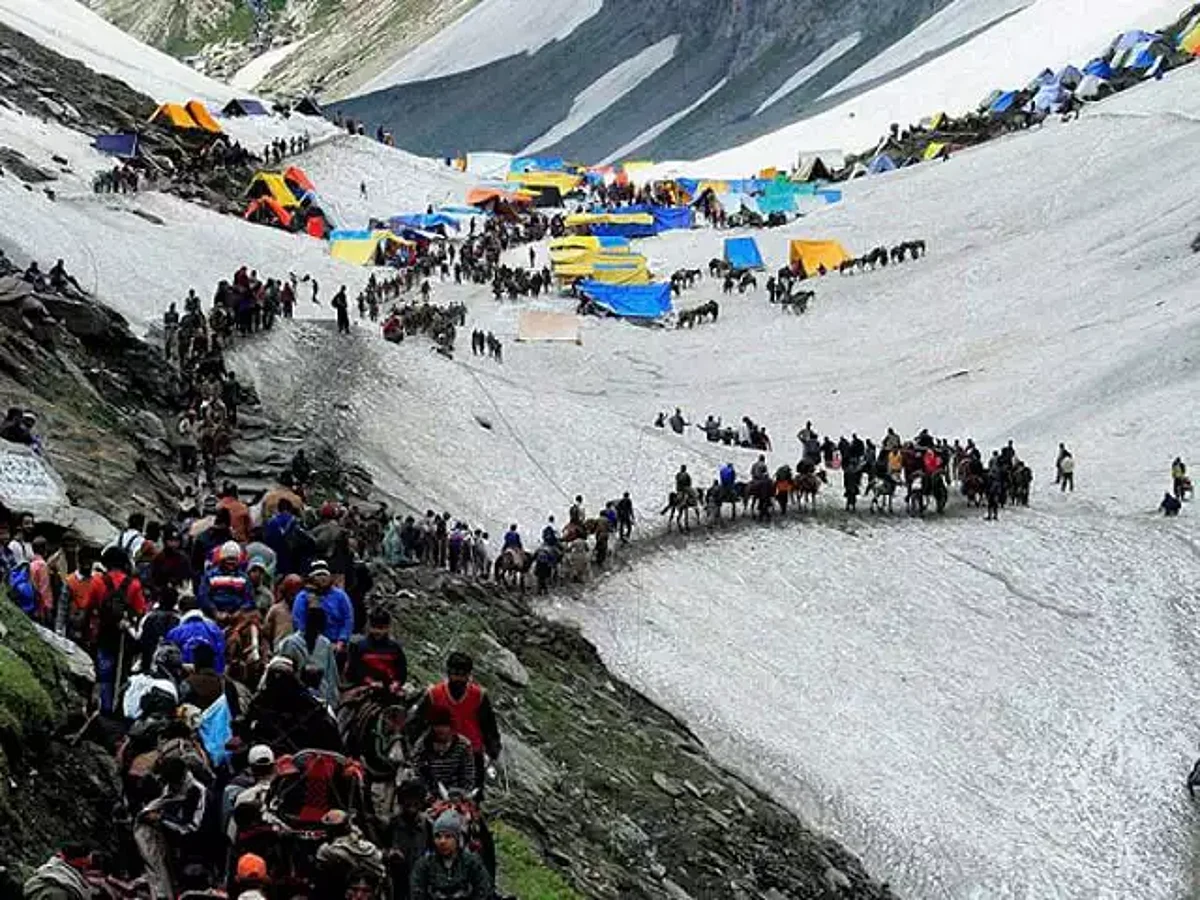 Officials Review Security Arrangements for Amarnath Yatra 2022