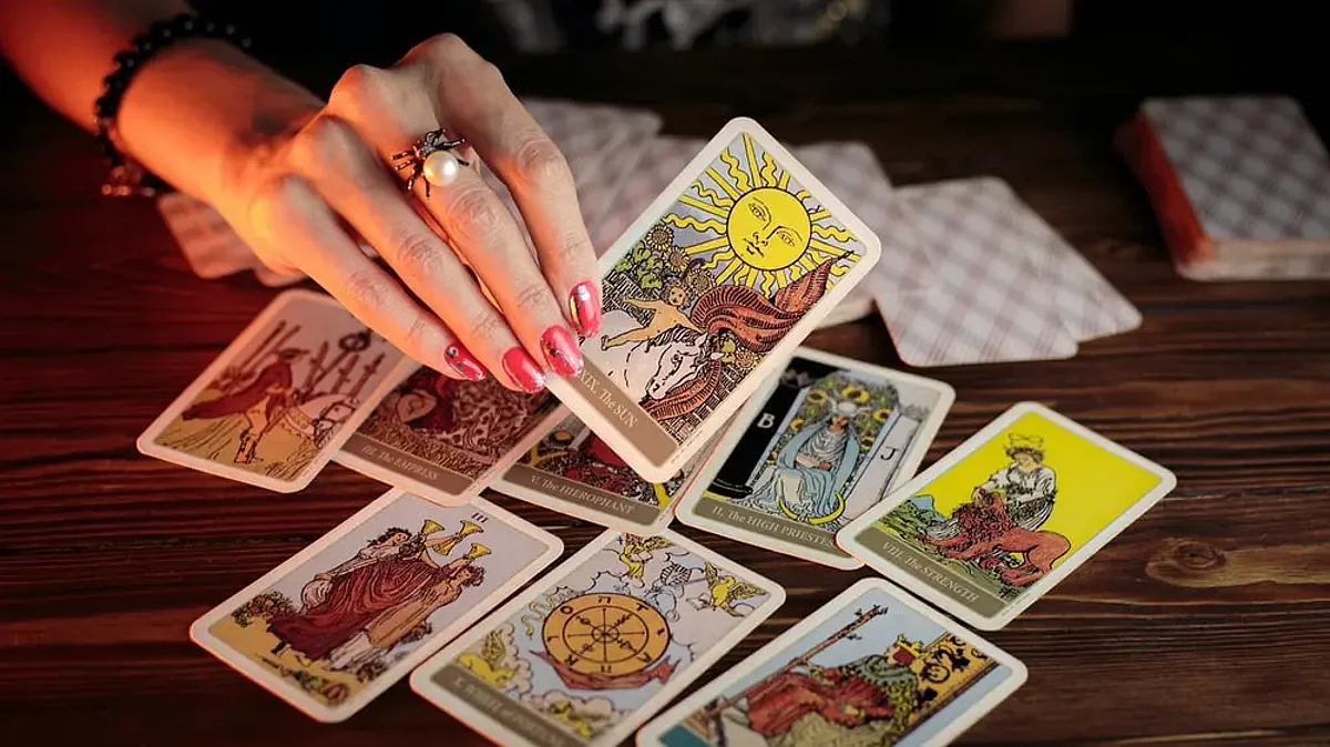 Horoscope Today, May 5: Check Tarot Readings For Your Zodiac
