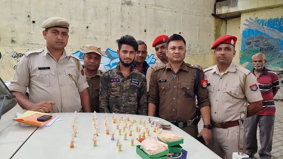 Guwahati police arrest one peddler in Jalukbari | Image: Twitter/ Guwahati Police