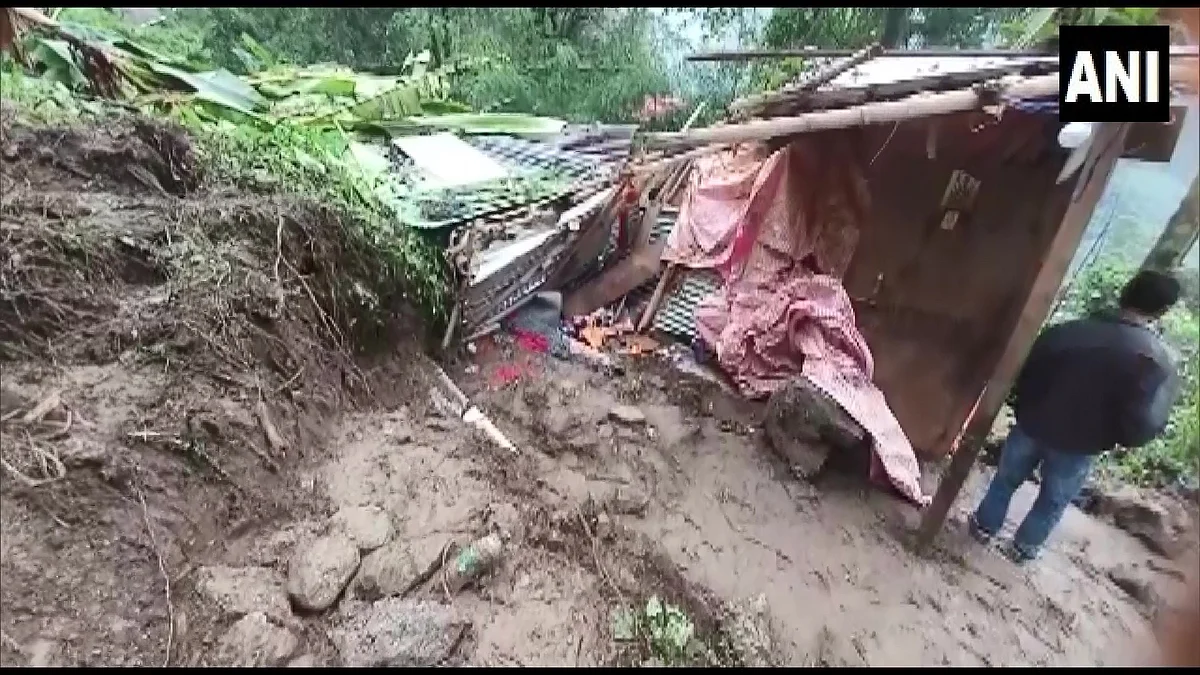 Sikkim: Three Including 2 Children Killed in a Landslide at Gangtok (Courtesy: ANI)