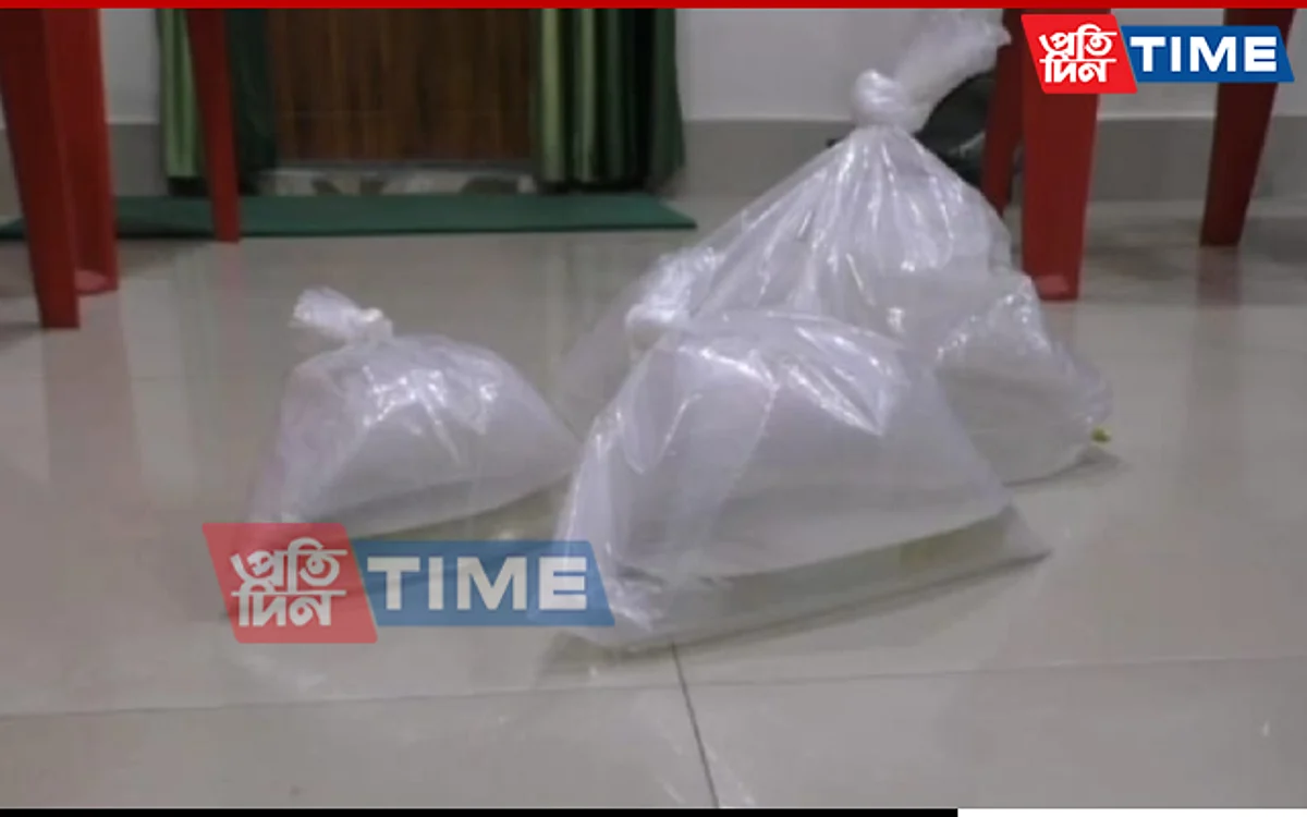 Two poachers trying to smuggle exotic fishes from Orang national park were caught