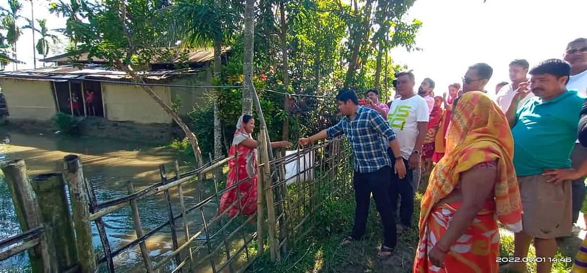 Taranga Gogoi visits flood-affected areas of Naharkatia in Assam