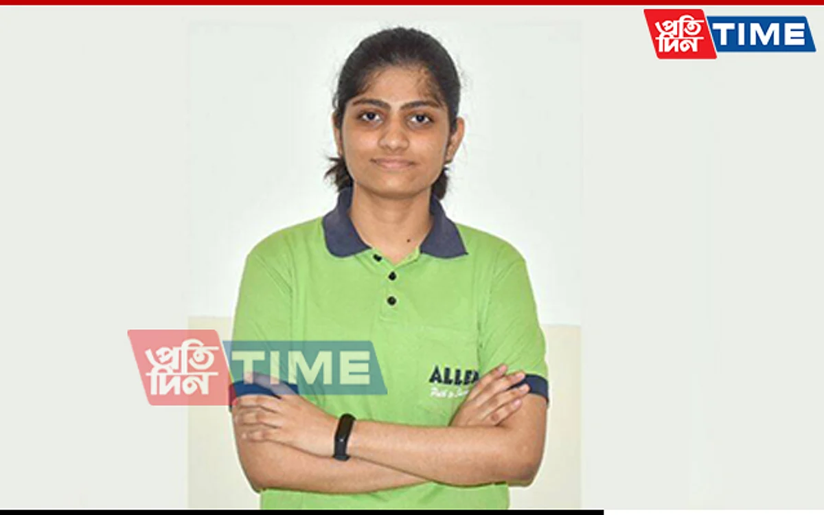 Sneha Pareek from Guwahati in Assam scored 100 percentile in JEE Main Session 1