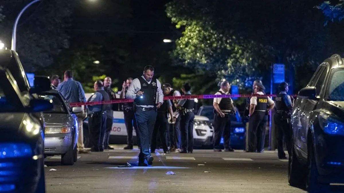 Mass shooting on I-Day in Chicago leaves six dead, 30 injured