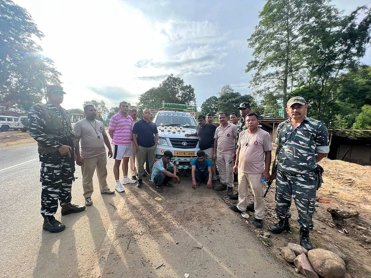 2 drug smugglers arrested in Assam's Bokajan