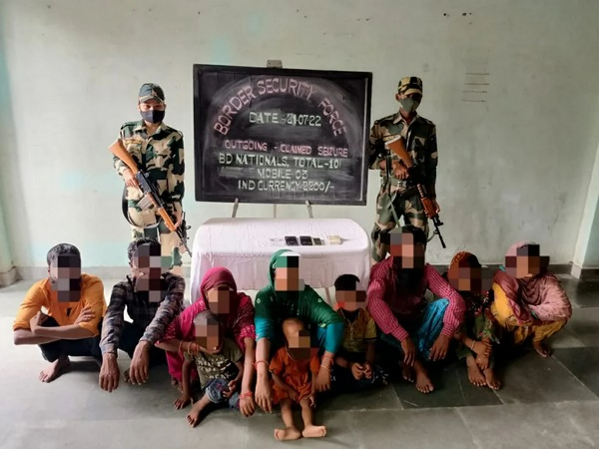 BSF Nabs 10 Bangladeshi Nationals Along International Border