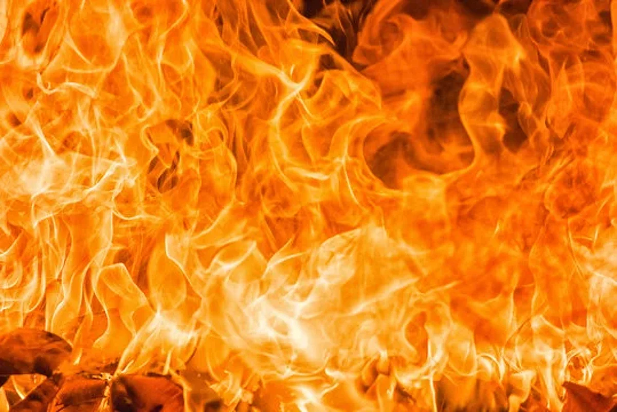 Seven e-bikes at a Pune showroom caught fire | REPRESENTATIVE