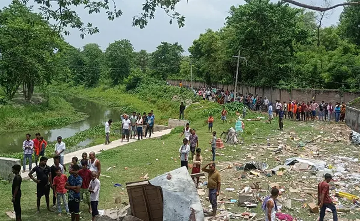 Firecrackers exploded in a residence in Bihar