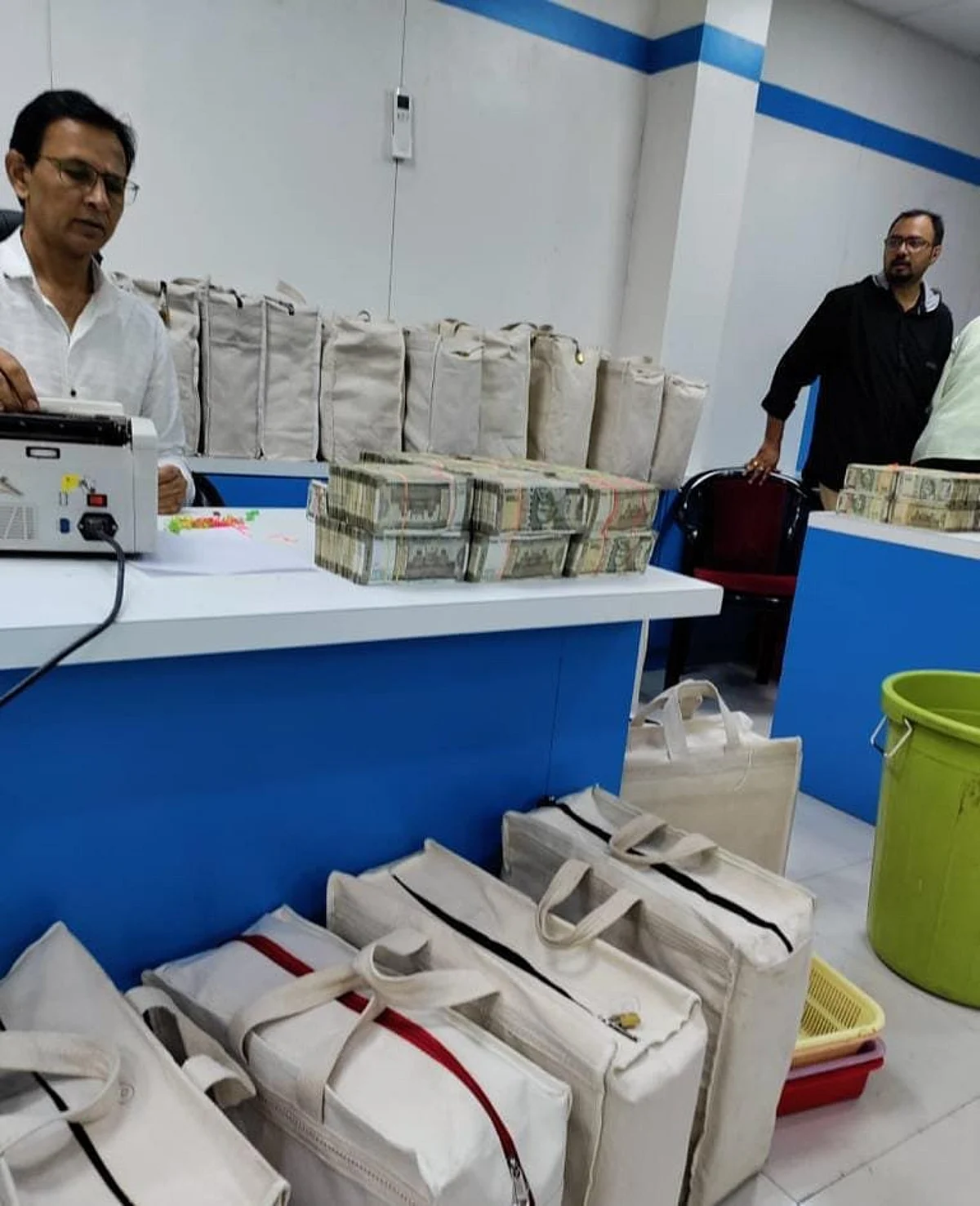 Income Tax Department recovers assets worth Rs. 300 crores in Maharashtra