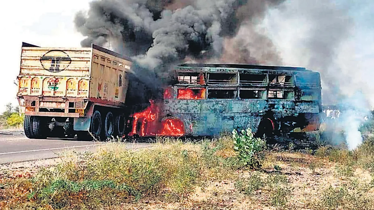 20 people were charred to death in massive collision in Pakistan | REPRESENTATIVE