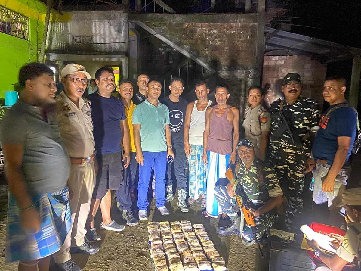 690 grams heroin seized in Assam’s Karimganj