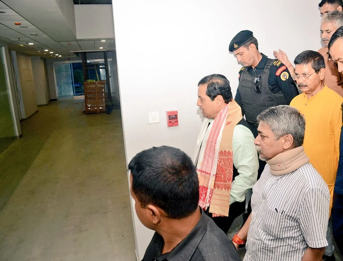 Sarbananda Sonowal visits new BJP office in Guwahati's Basistha