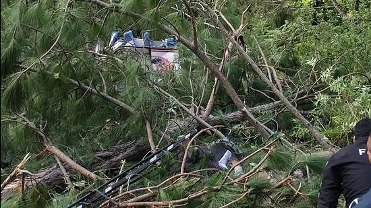 25 Dies After Bus Fall Into Gorge
