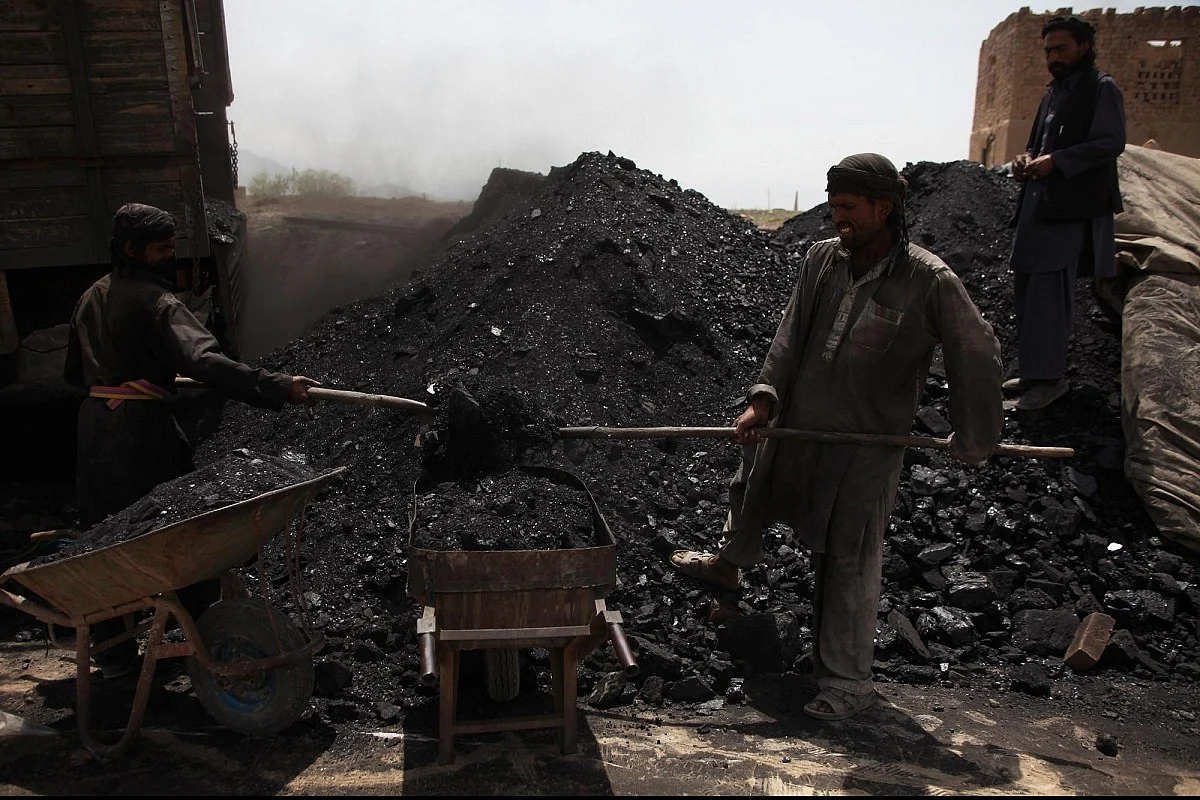 Coal Smuggling | Representative Image