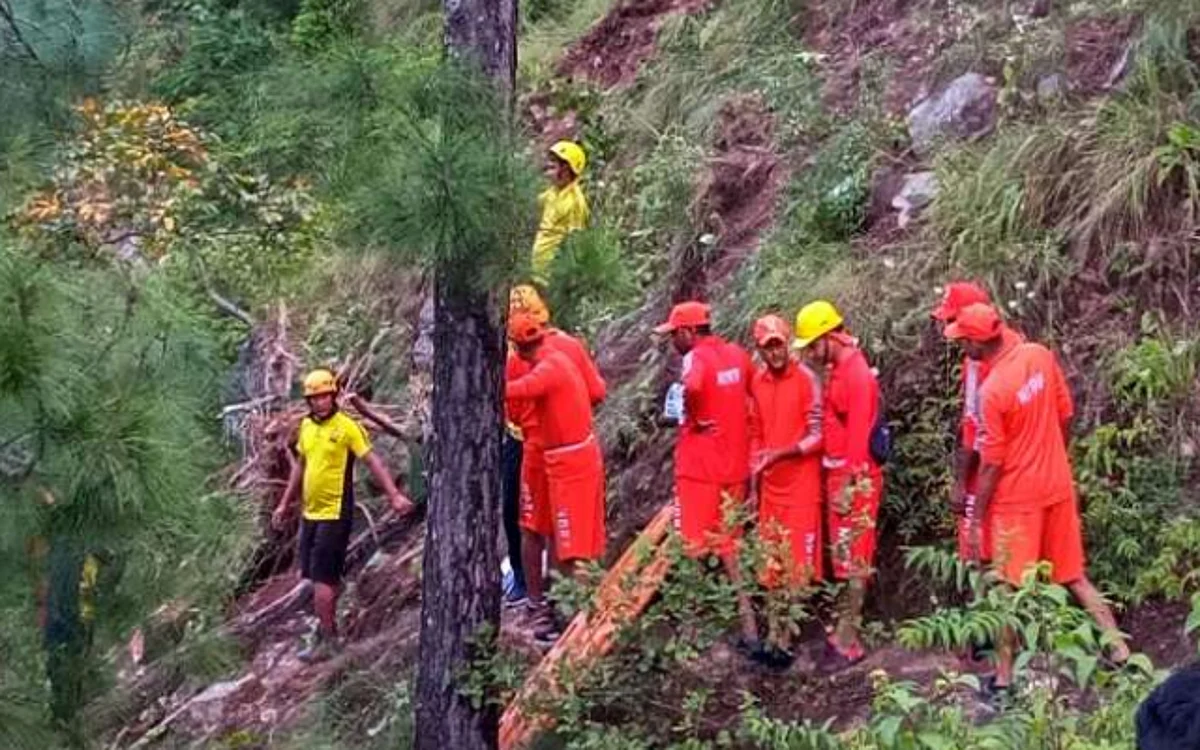 Death toll in Pauri Garhwal bus accident rises to 32