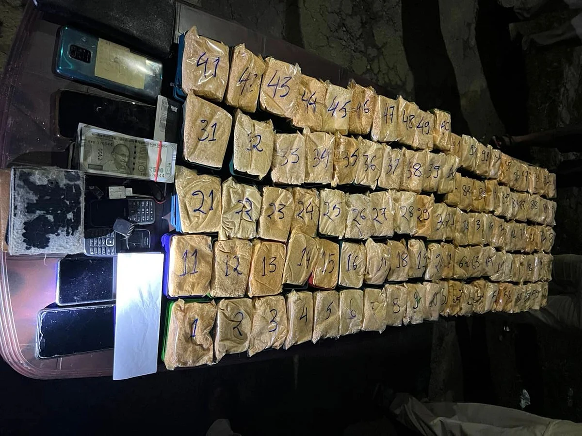 Heroin Worth Rs 10 Crores