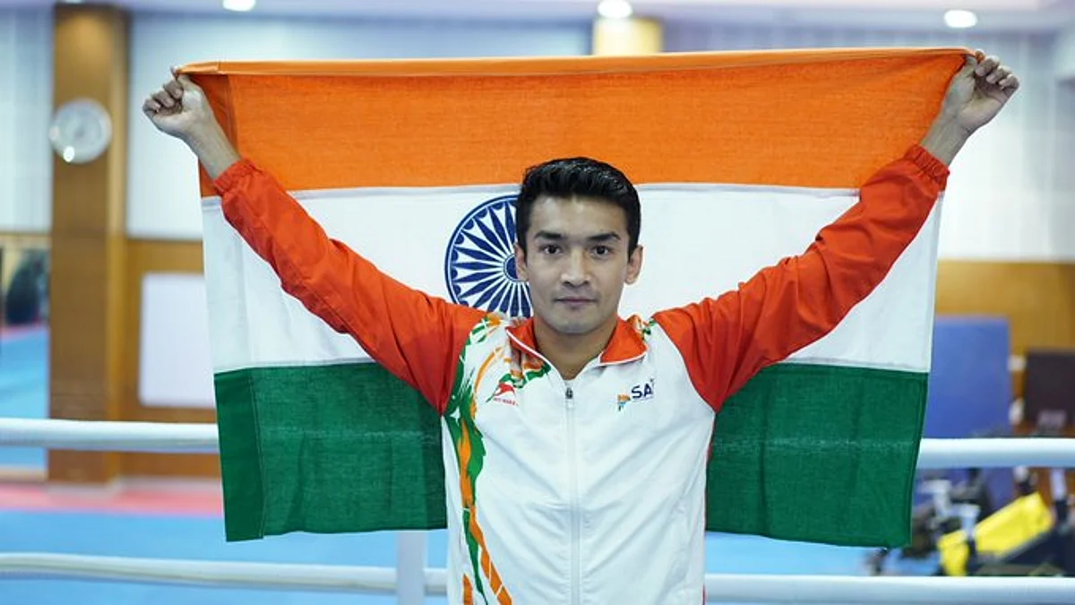 Shiva Thapa wins historic silver medal at the 2022 ASBC Asian Elite Boxing Championship