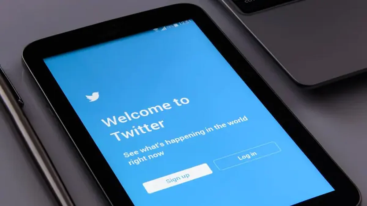 Twitter Down