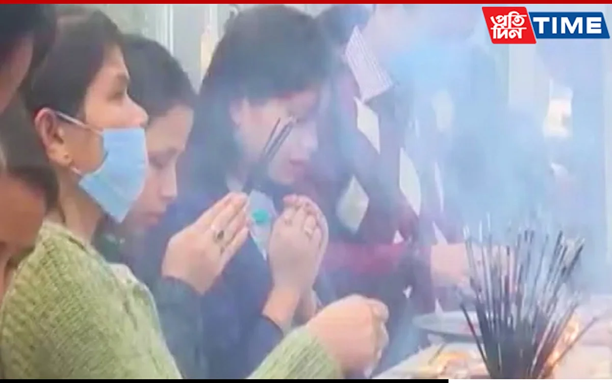 Devotees throng temples in Assam