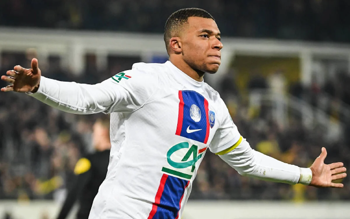 Kylian Mbappe scored five goals as PSG won against Pays de Cassel
