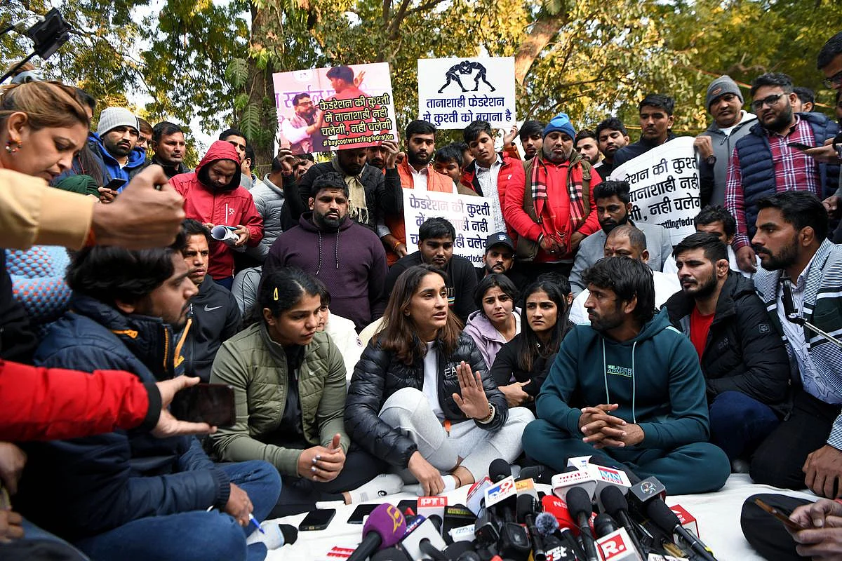 Wrestler Vinesh Phogat addresses media at Jantar Mantar