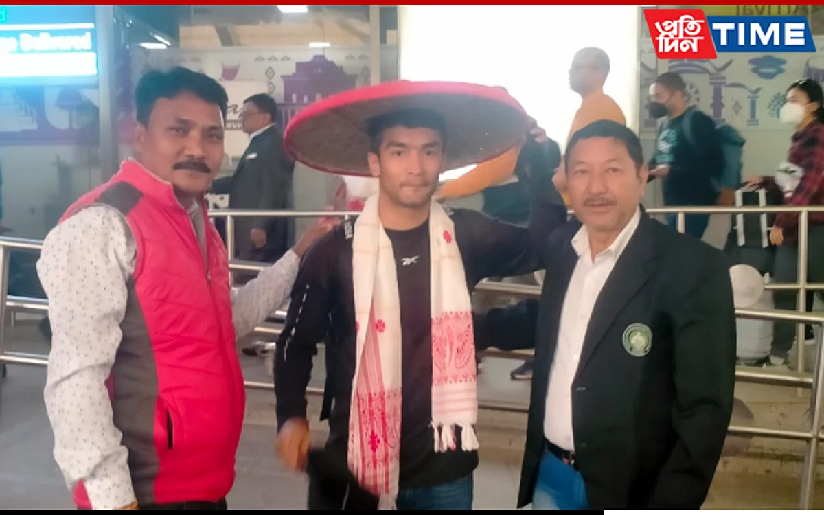 Shiva Thapa landed in Guwahati today