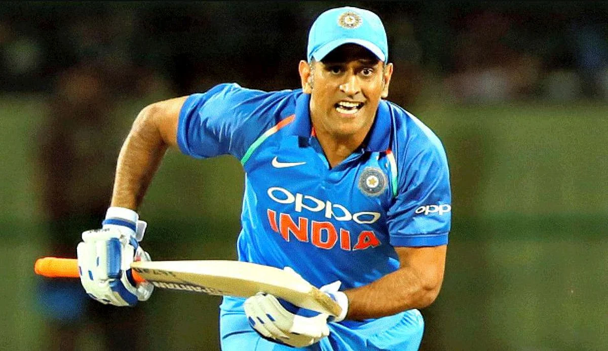 MSD becomes 4th Indian, 2nd wicket keeper in ODI history to complete 10,000 runs