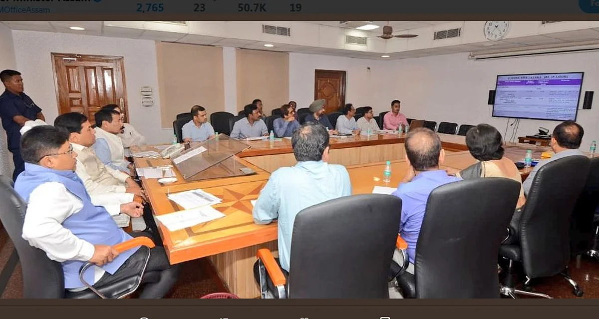 CM Sarbananda Sonowal reviews progress of Guwahati and Urban development department projects