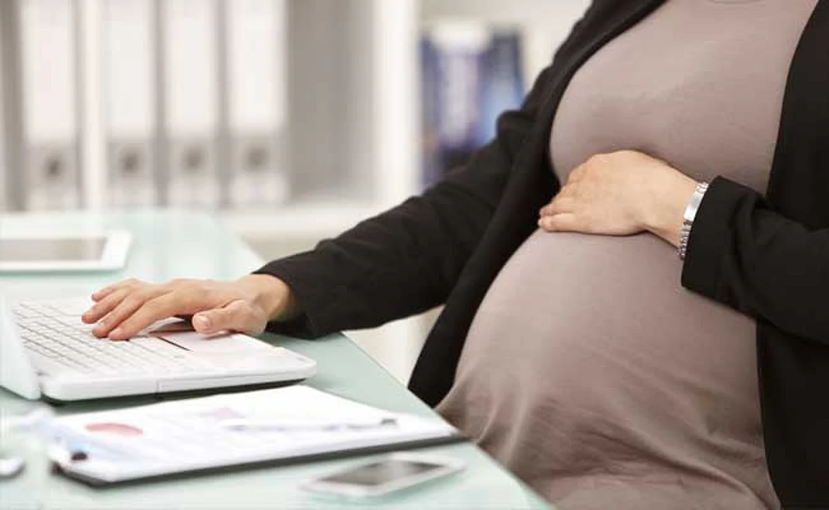 Govt. plans incentive scheme for maternity leave