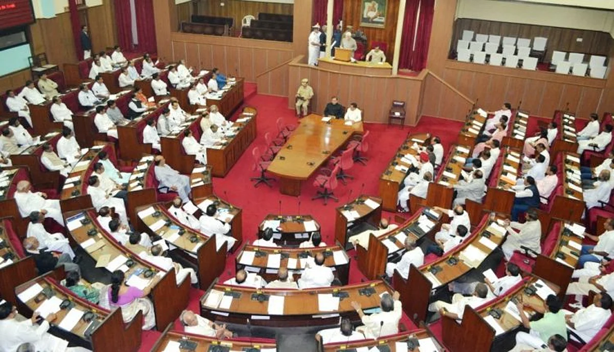 Chaos erupts on Assembly Monsoon Session’s Day 01