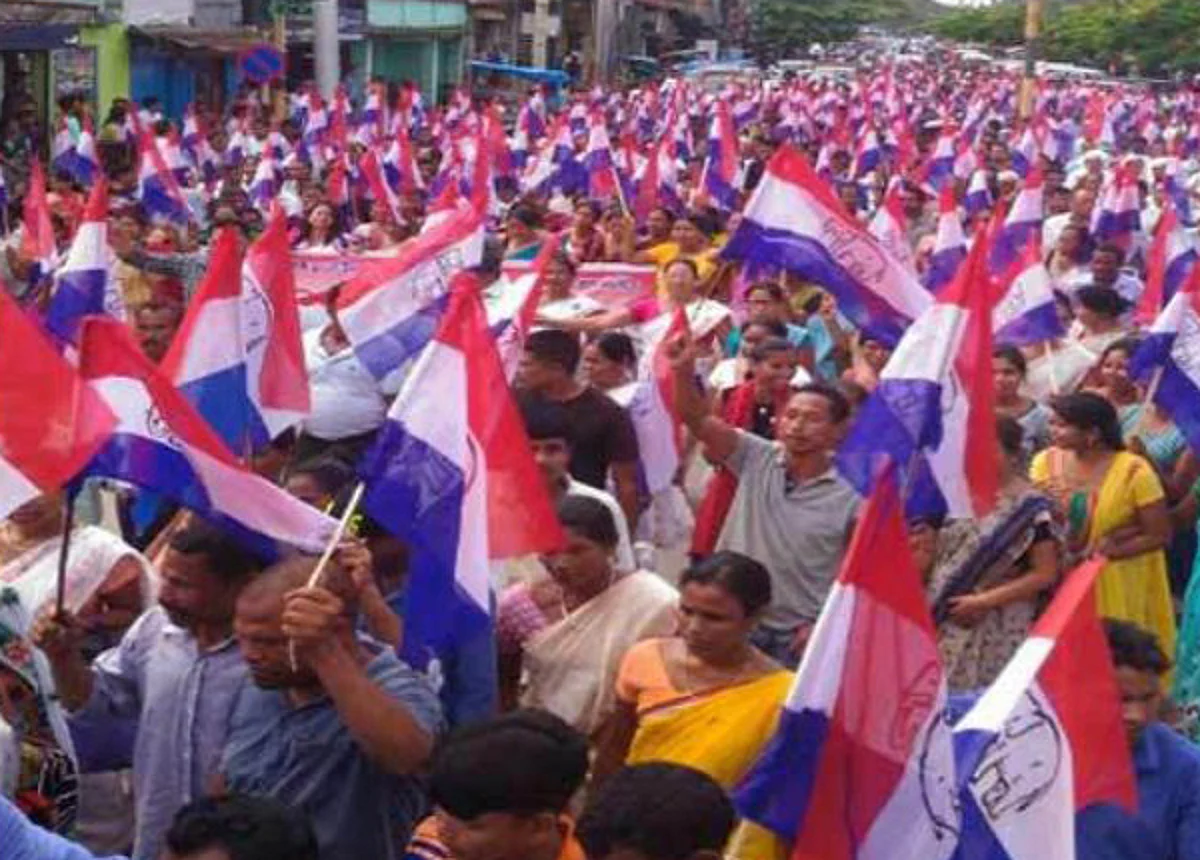 Attempt to sideline Mahanta fizzles out