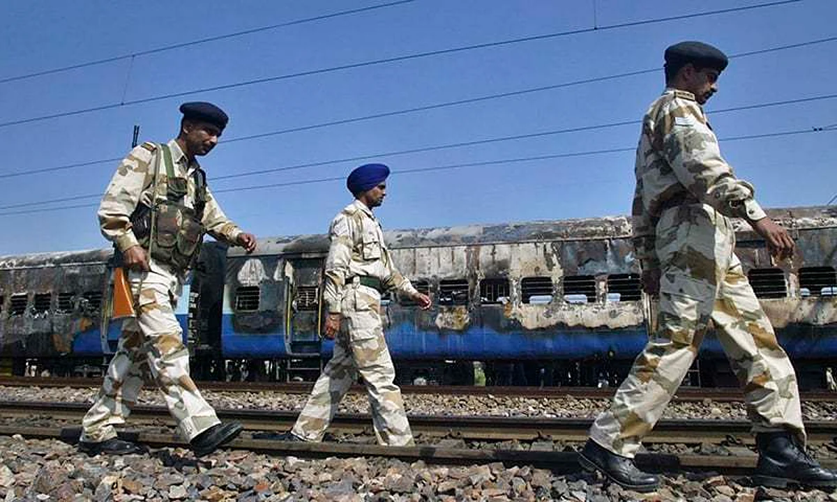 All 4 accused in Samjhauta Express blast case acquitted