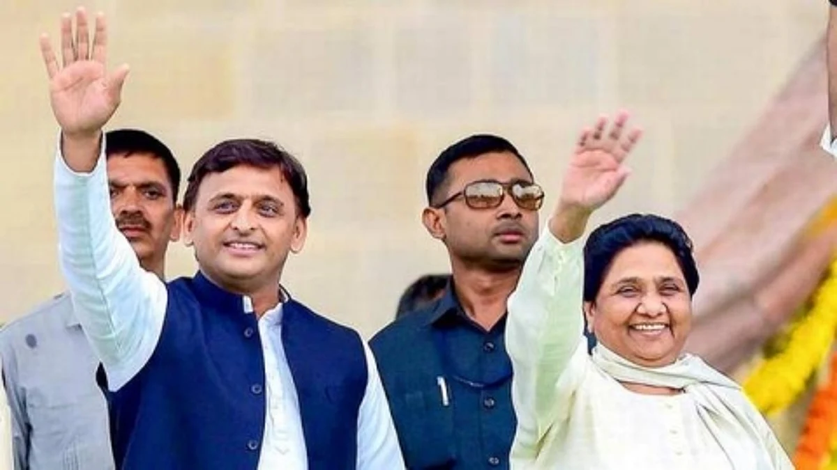 SP's Akhilesh Yadav (left) and BSP's Mayawati (right)