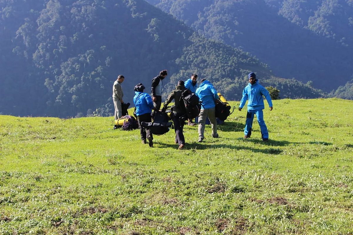AN-32 | Rescuers to camp tonight
