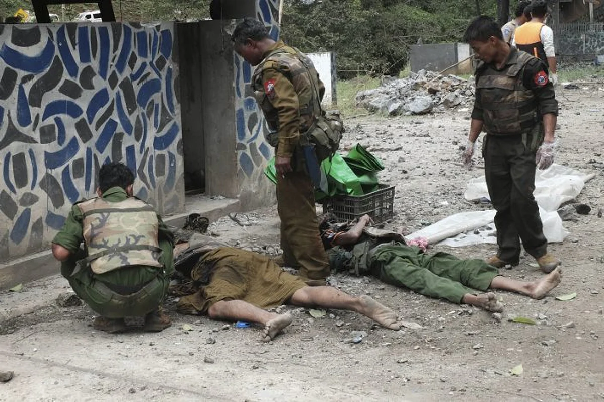 15 dead in attacks by insurgents’ coalition in Myanmar