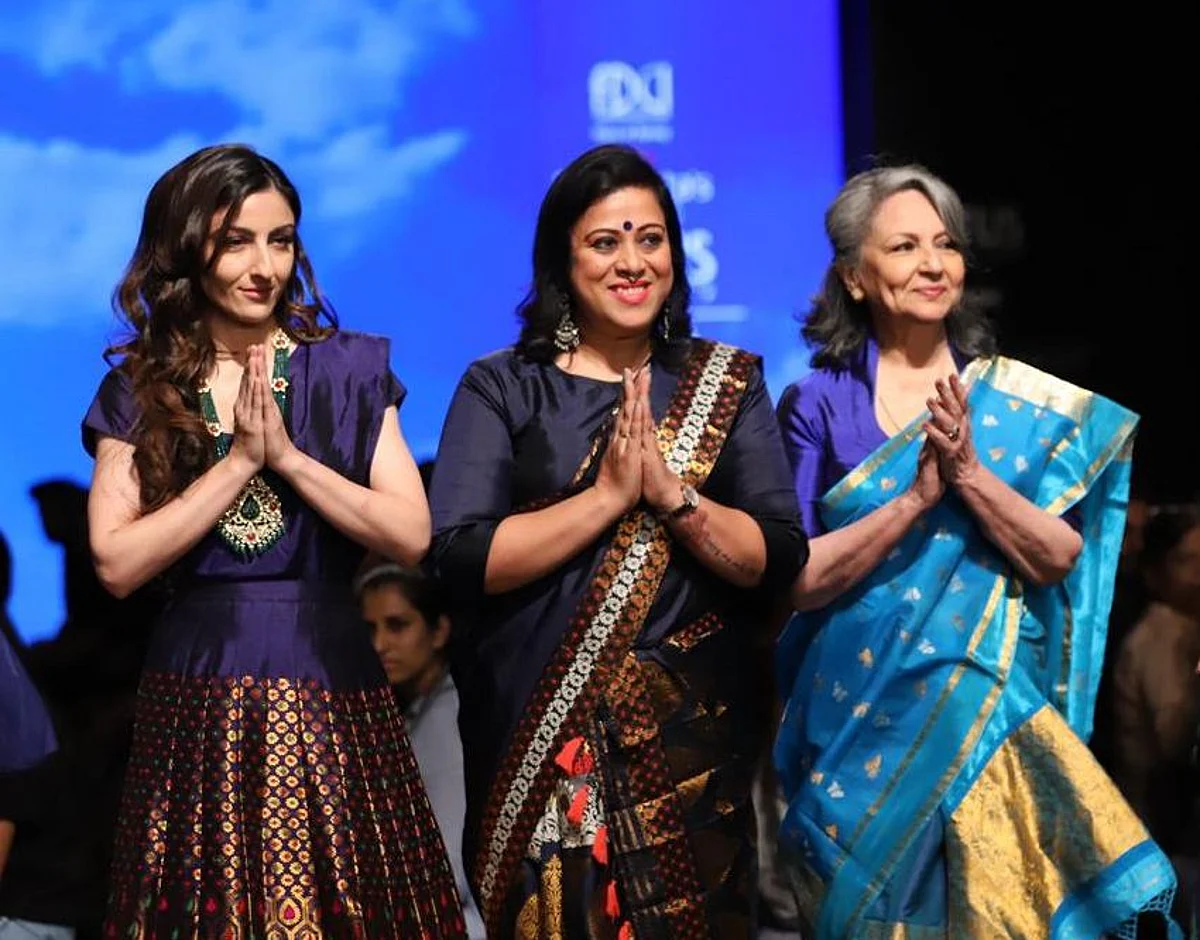 Sharmila-Soha Walk the Ramp as Showstopper for Sanjukta
