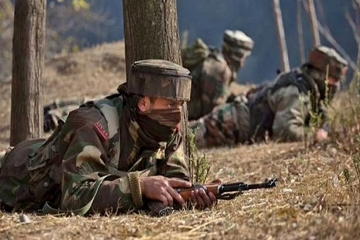 Pulwama: 3 LeT Militants Killed in an Encounter with Security Forces