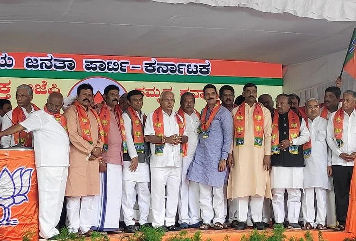 16 disqualified Cong-JD(S) MLAs join BJP